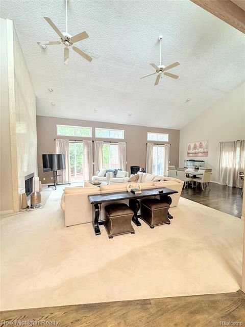 Tiny photo for 3989 S Shore Drive, Commerce Charter Township, MI 48382 (MLS # 20261016491)