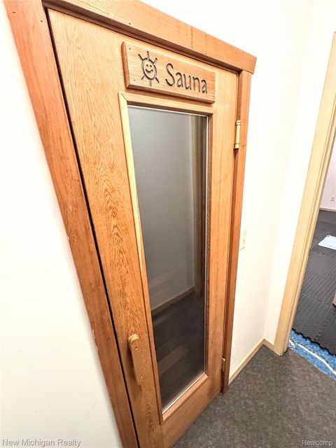 Tiny photo for 3989 S Shore Drive, Commerce Charter Township, MI 48382 (MLS # 20261016491)