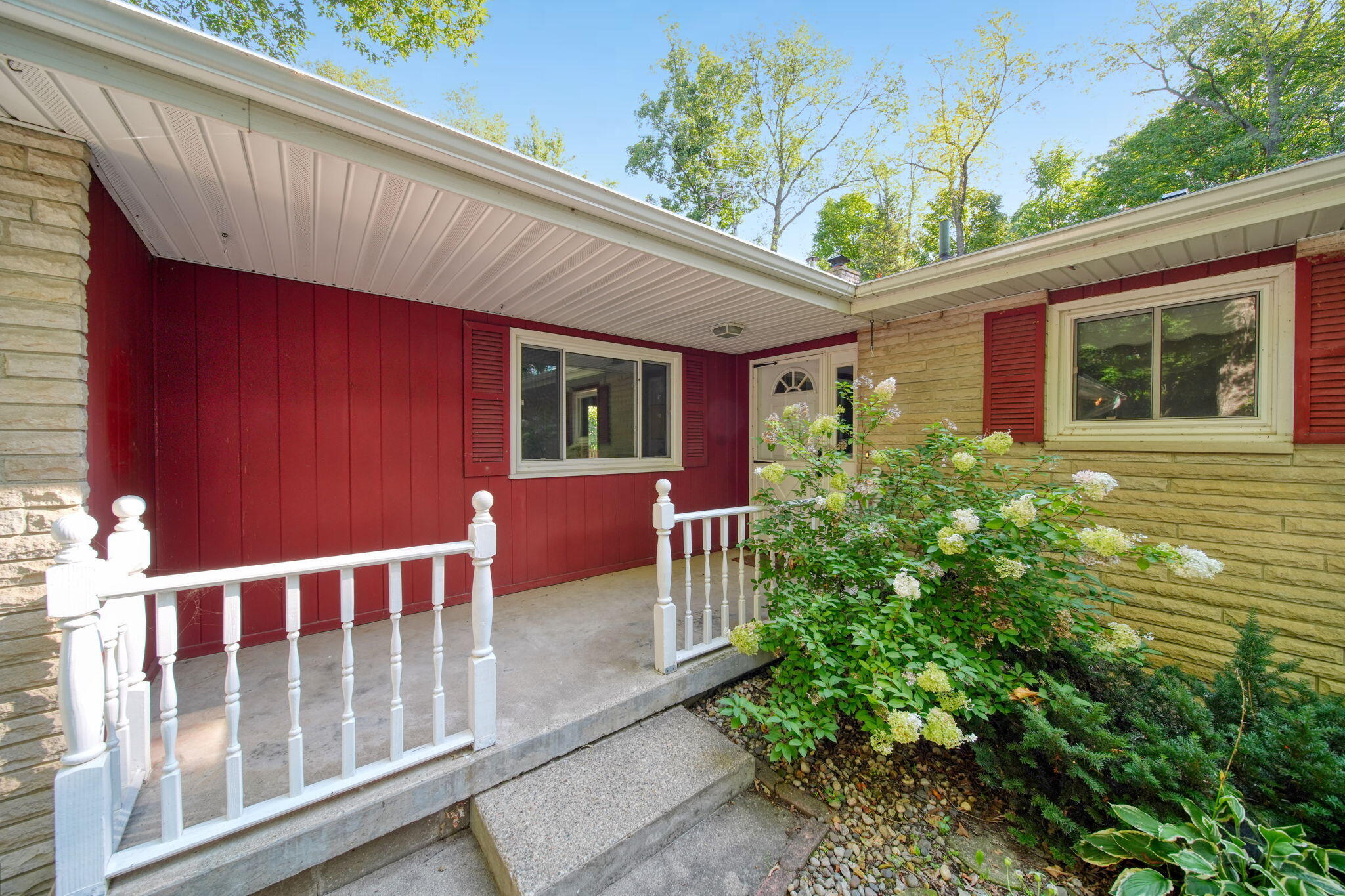 6480 Sears Road