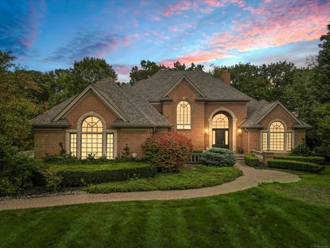 Photo of 63240 Indian Hills Drive, Washington Township, MI 48095 (MLS # 58050189927)