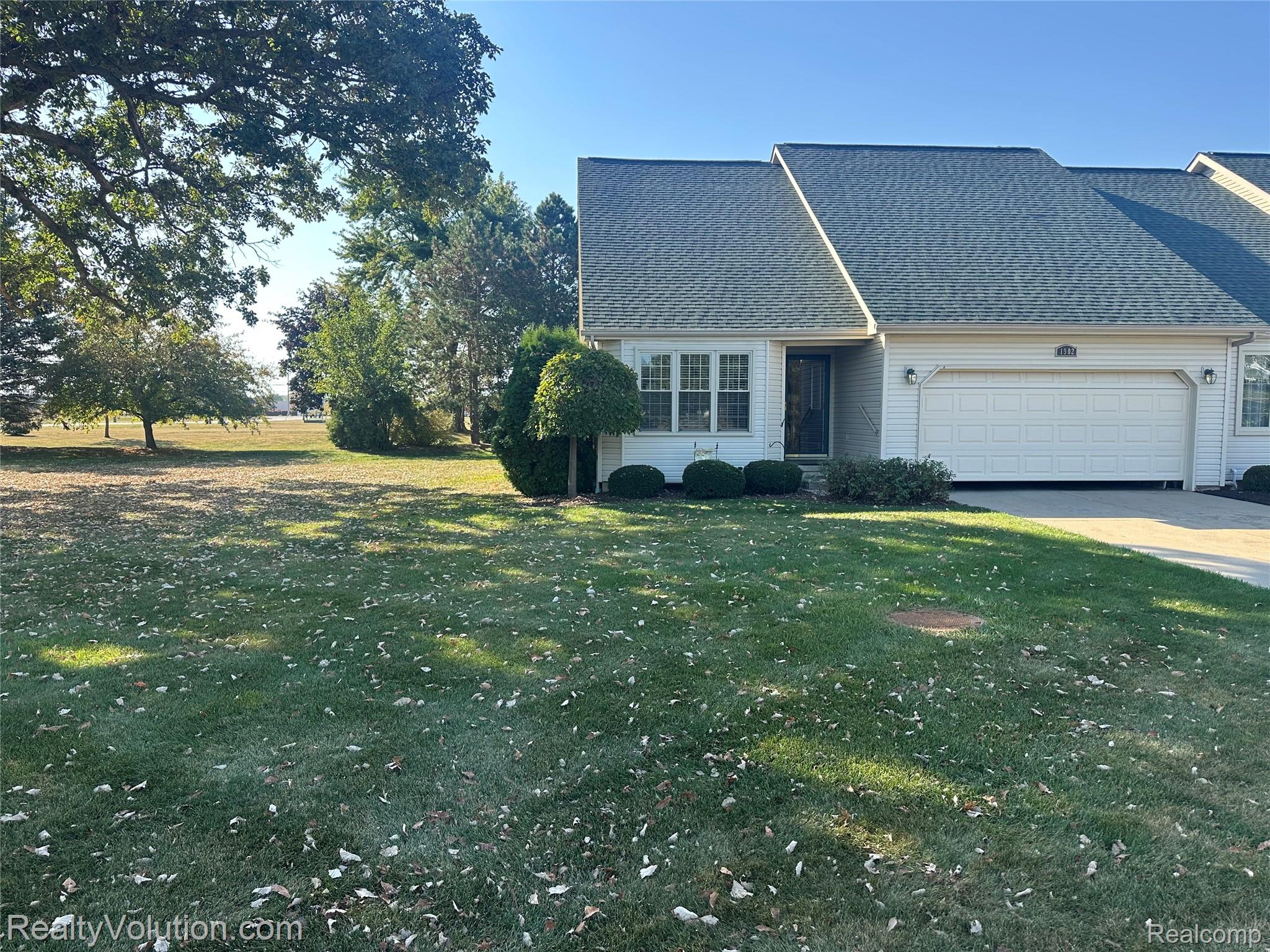 1902 William Imlay Drive