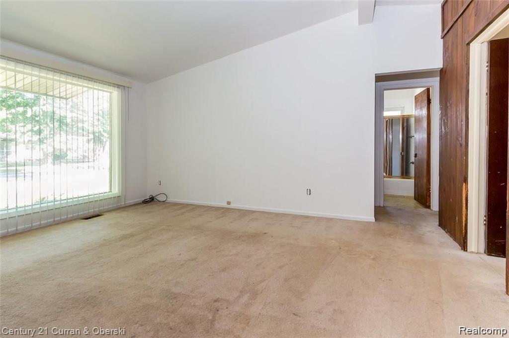 5160 Cherokee Street