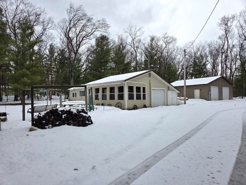 9852 S Birchwood Dr. Lake Township MI 49304