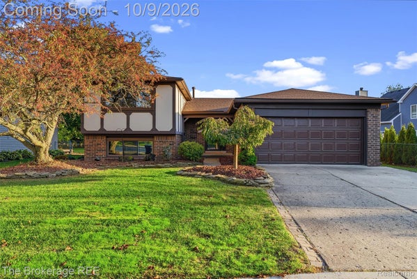 42745 SALTZ RD, CANTON, MI 48187 - Image af171f3700abe49cf0ecf8fb21be5dda/414453526