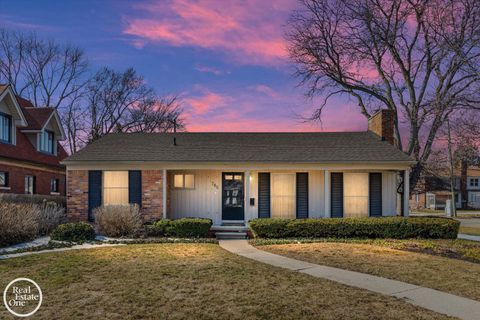 785 Barrington Road Grosse Pointe Park City MI 48230