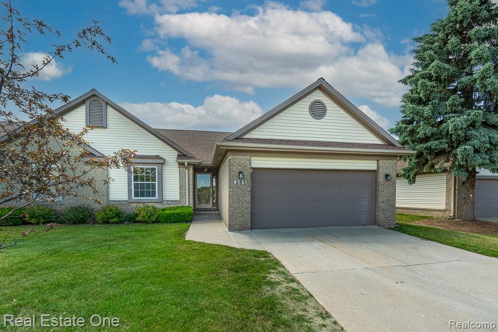 283 Whispering Hill