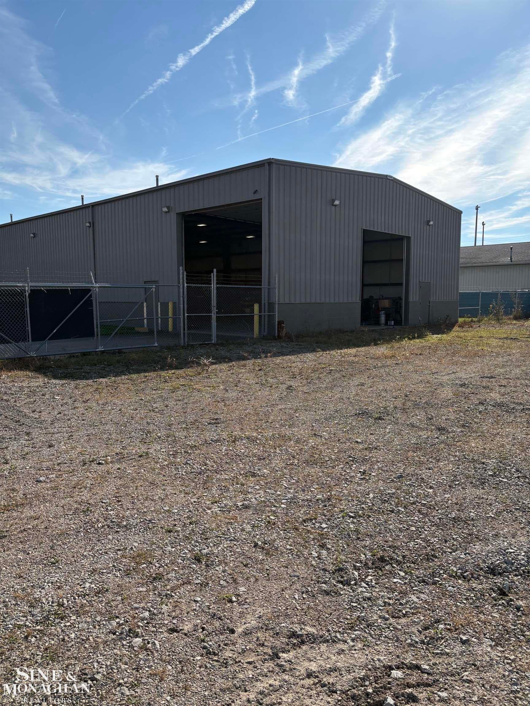 6340 king Road