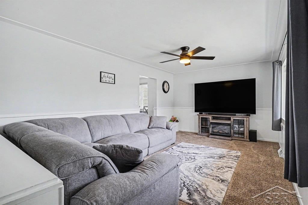 423 Glidden Road