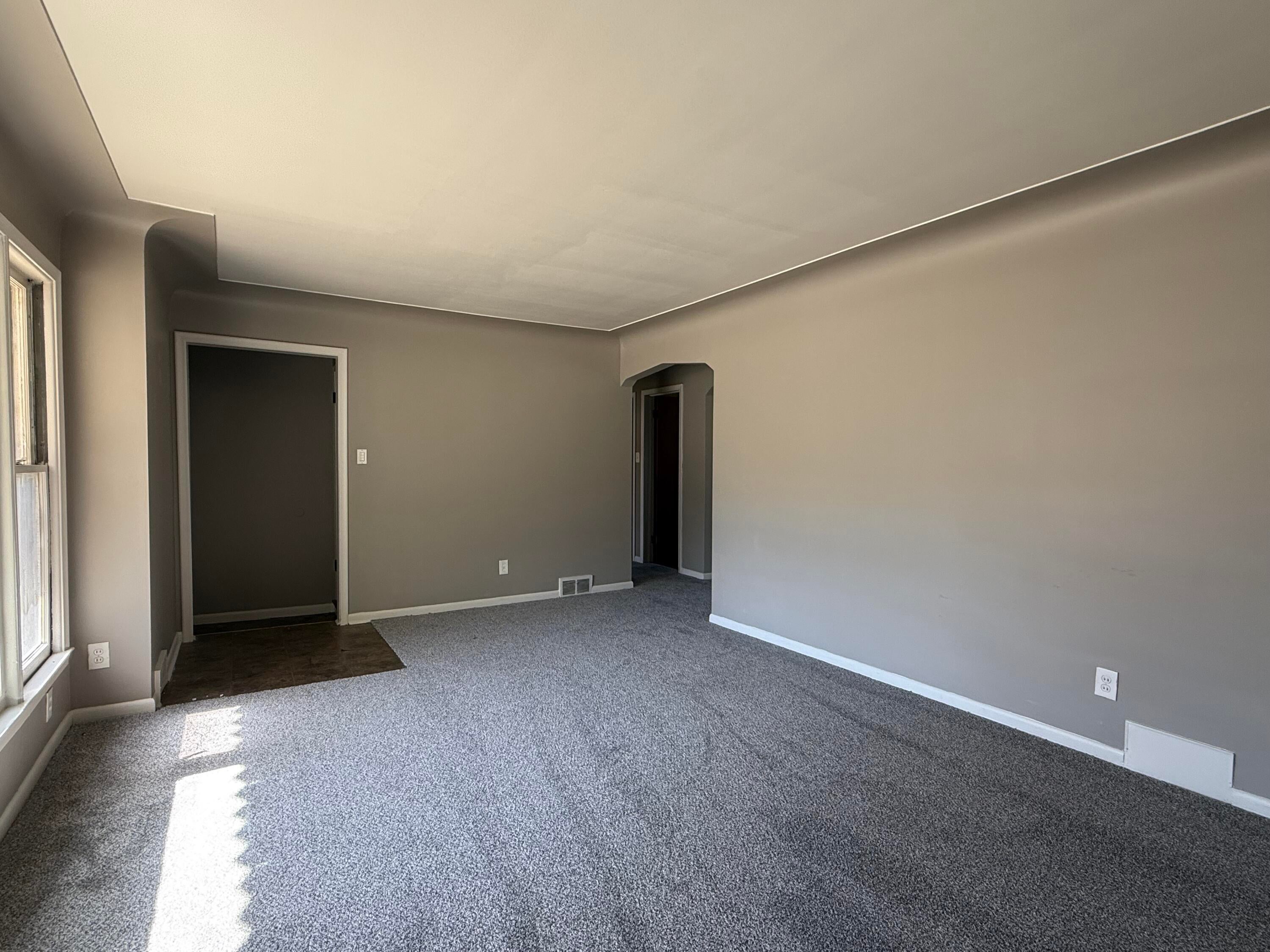 15305 Evergreen Avenue