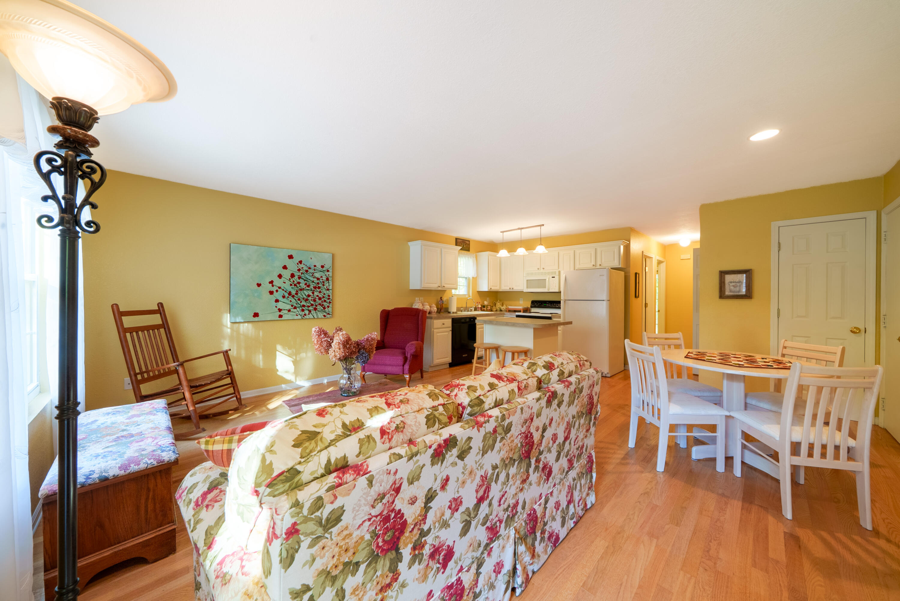 15135 Huckleberry Court