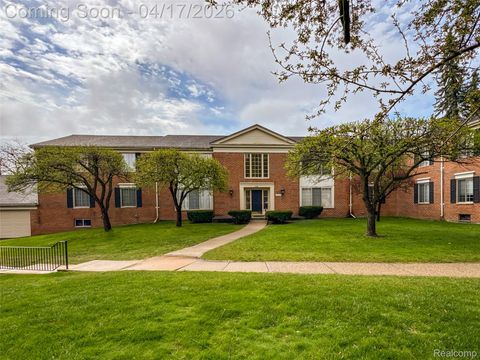 29676 Middlebelt Road 15 Farmington Hills City MI 48334