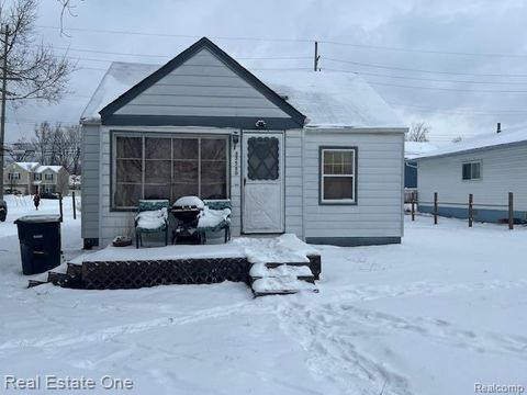 33550 Beechwood Street Westland City MI 48185