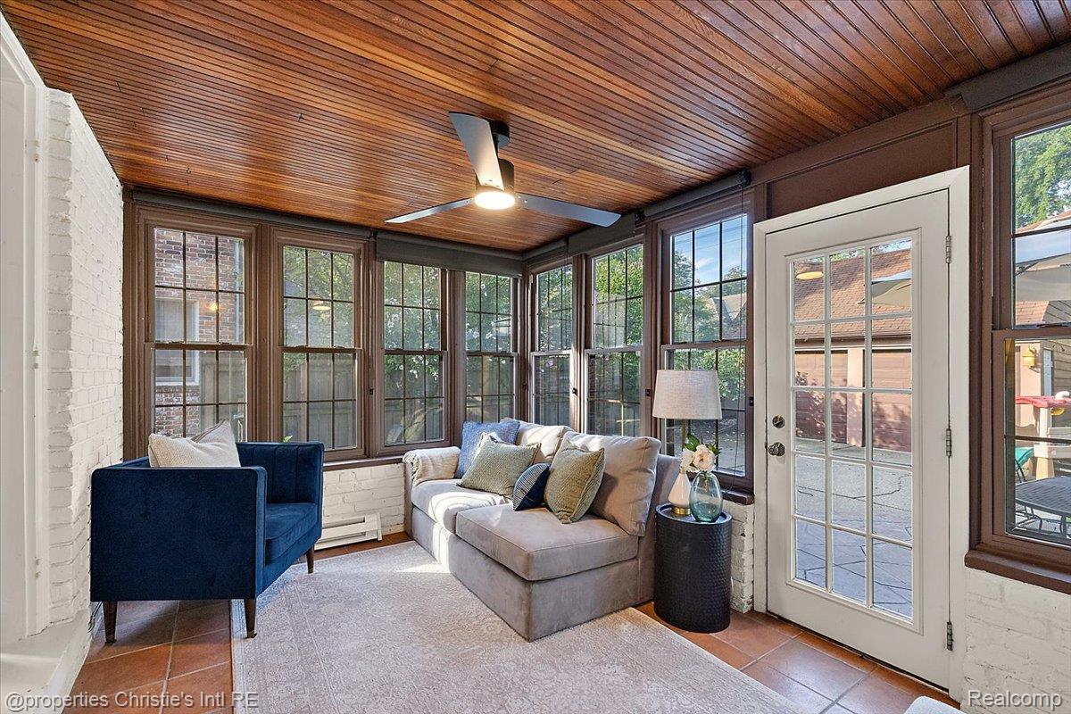 271 McMillan Road