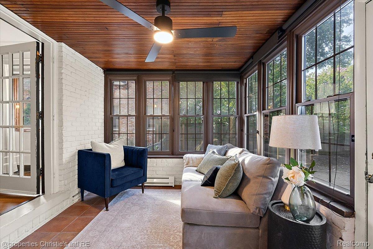 271 McMillan Road