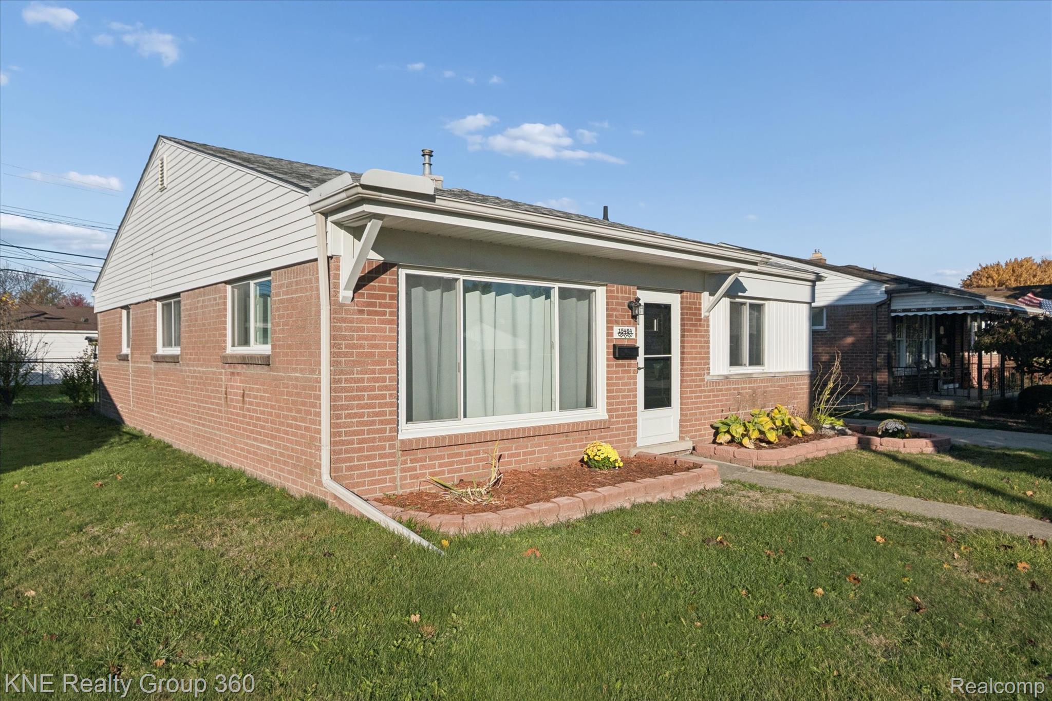 15464 Mulberry Street