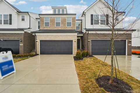 5582 East Spaniel Drive Pittsfield Charter Township MI 48108