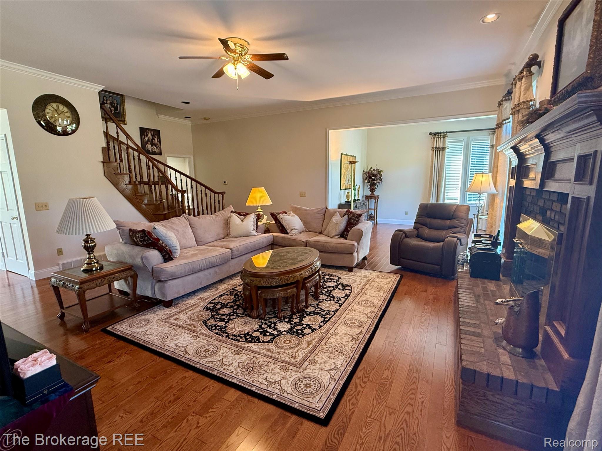 12088 Pinebrook Lane