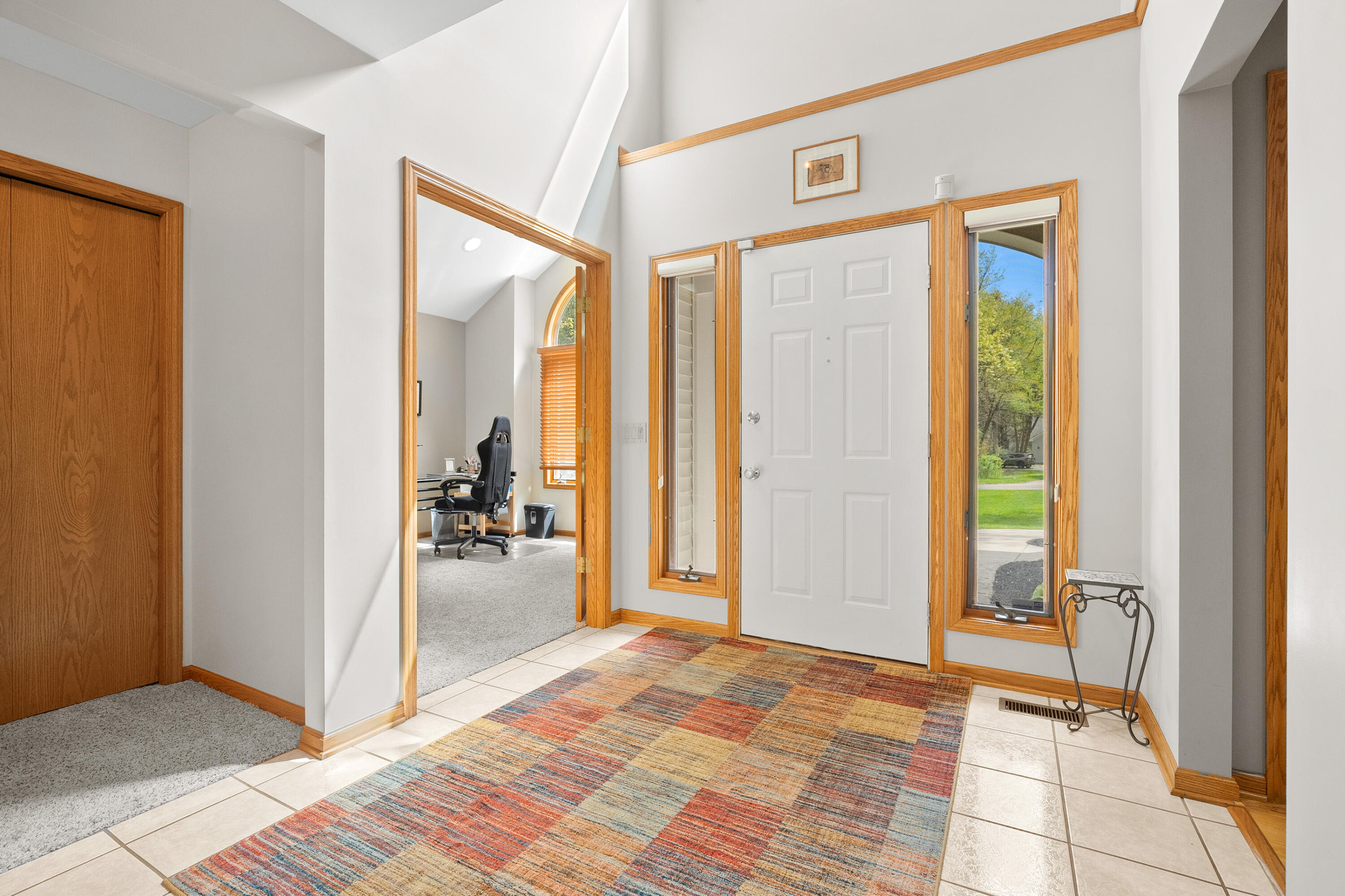6147 Autumn Ridge