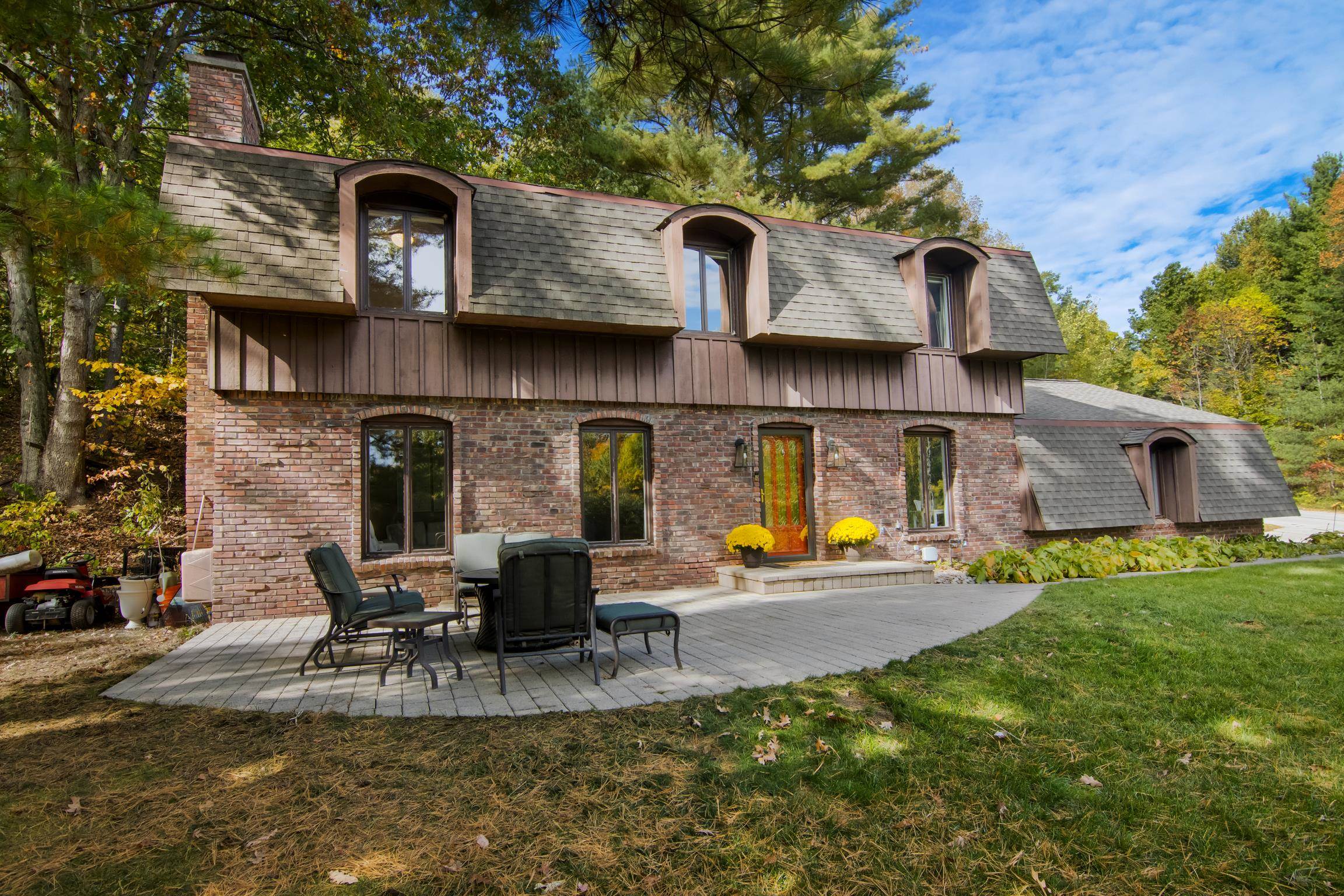 2160 Kewaunee Drive