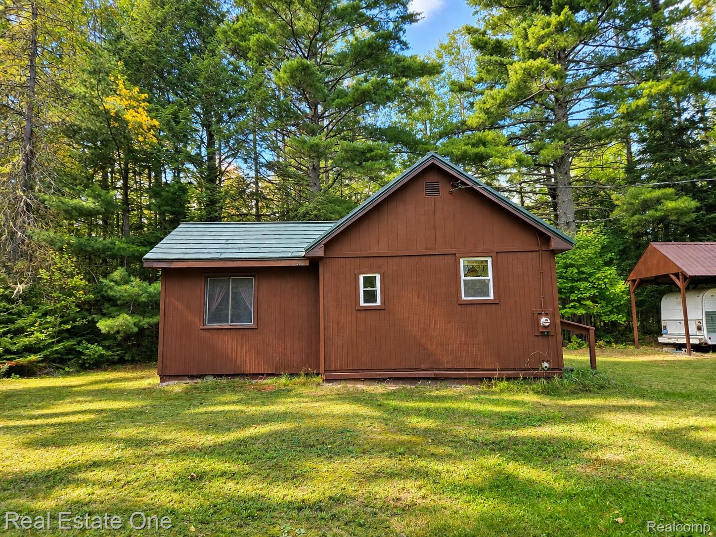 11557 Sullivan Creek Trail