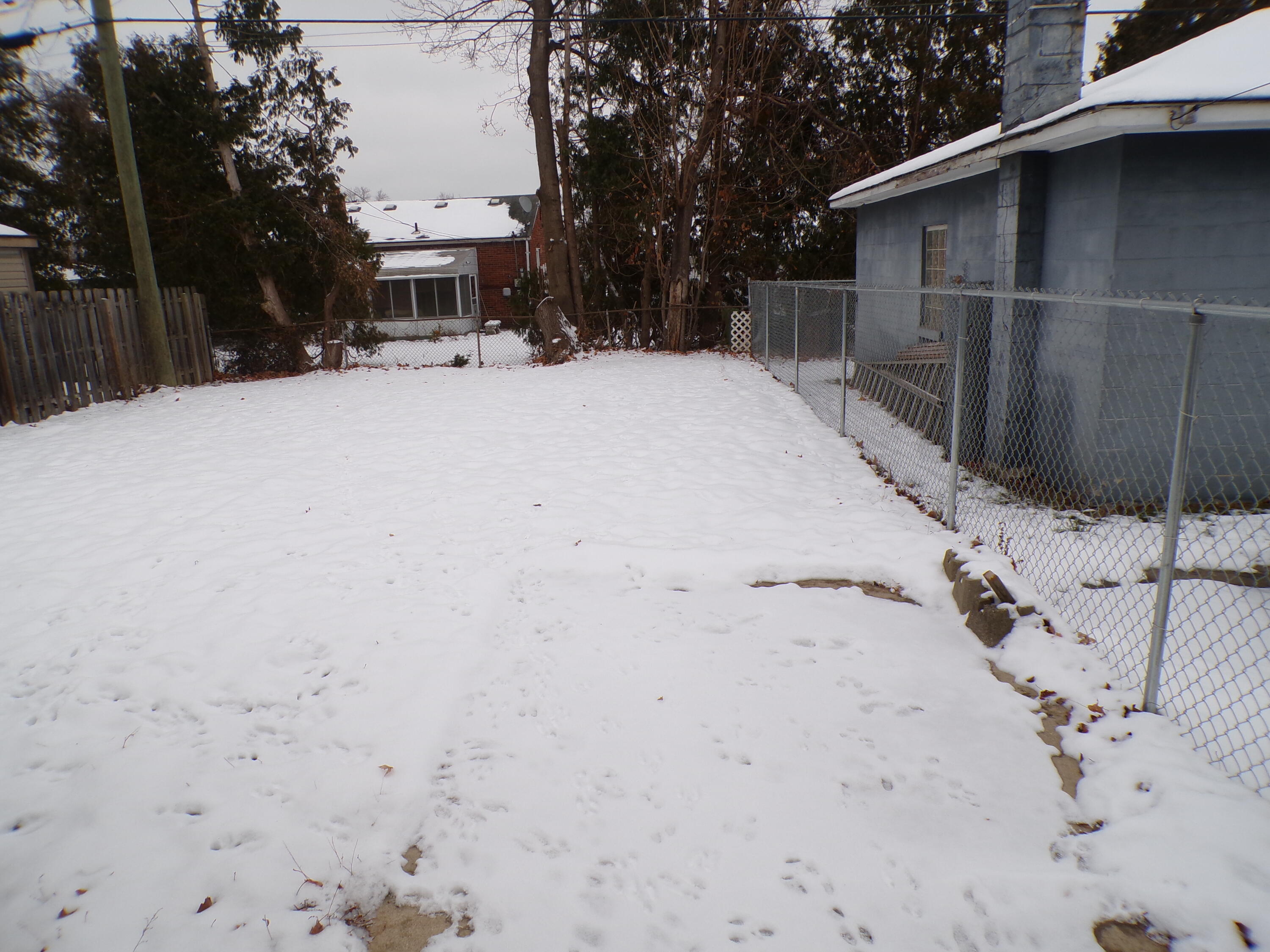 14567 Longtin Street