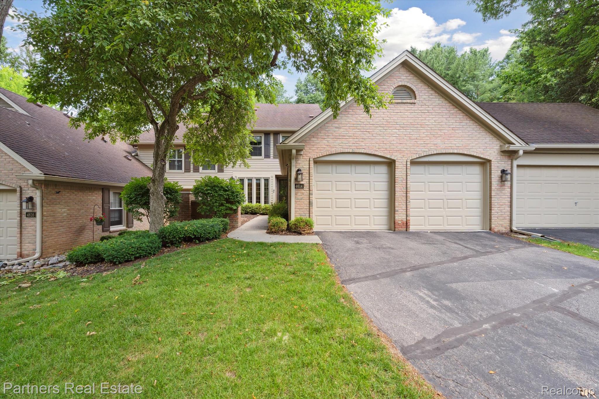 4614 Golf View Drive 79