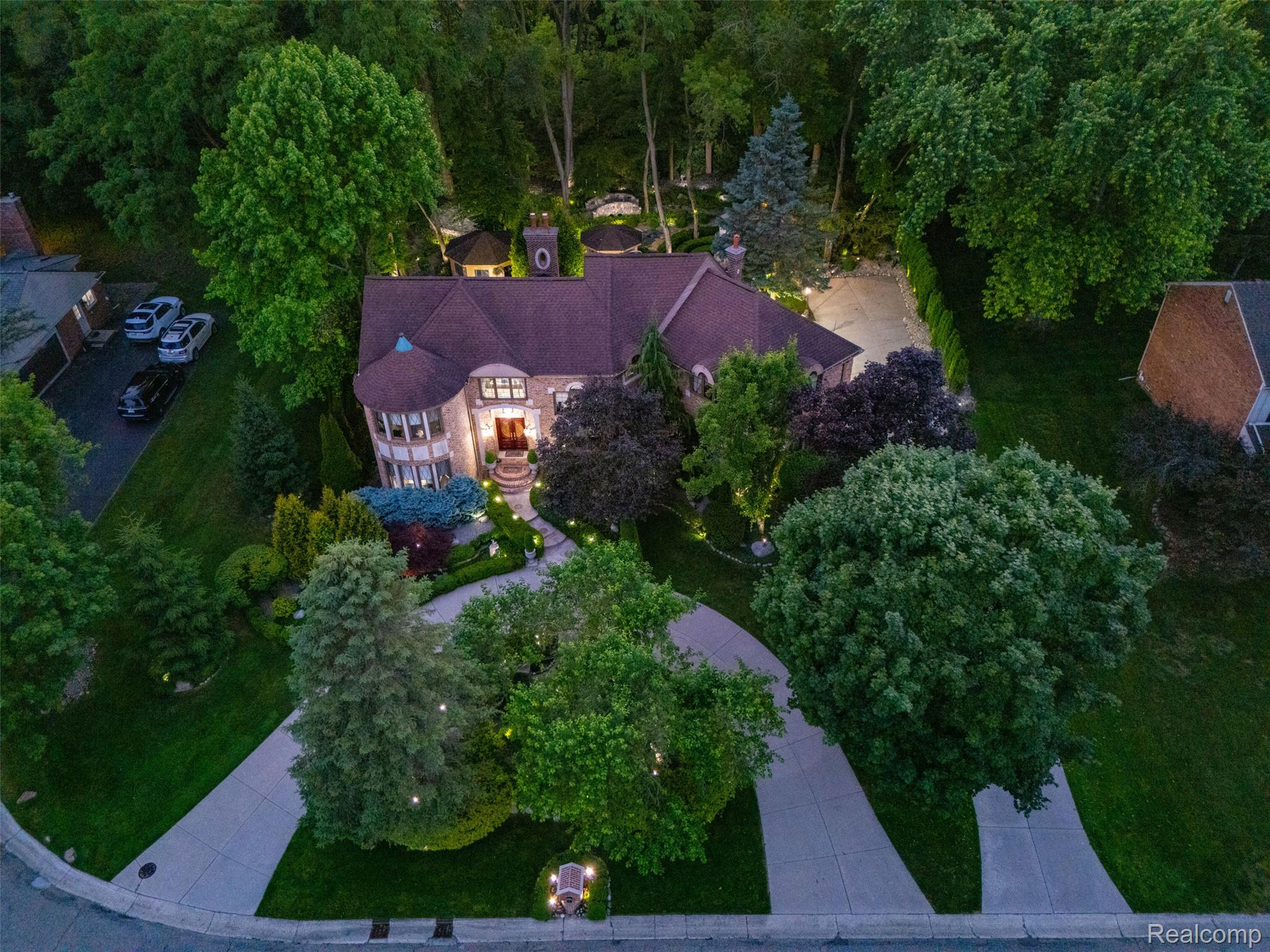 7310 Sandy Creek Lane