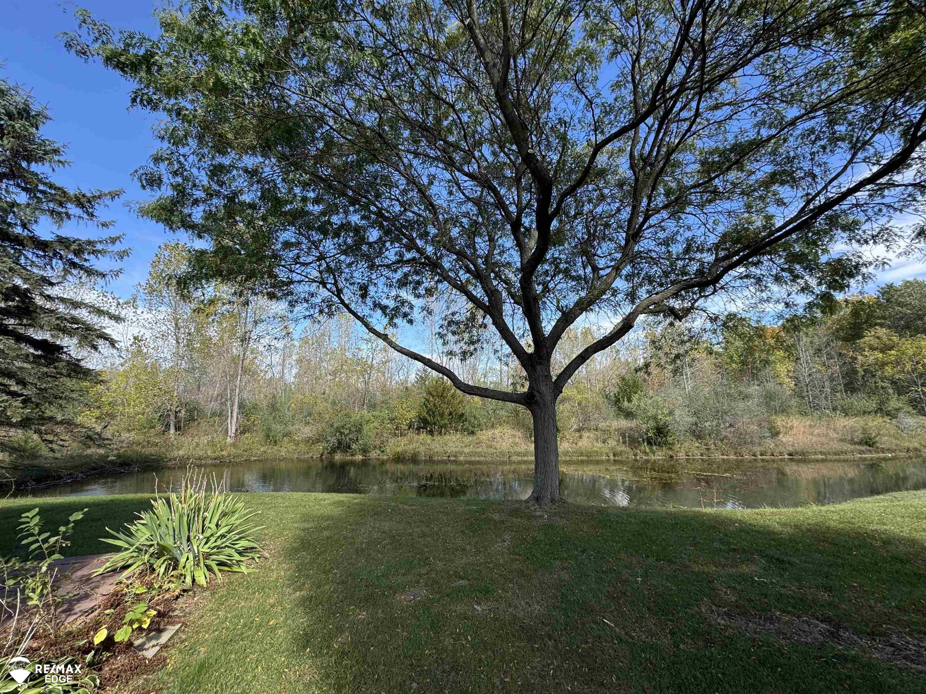 5465 Country Rose Circle