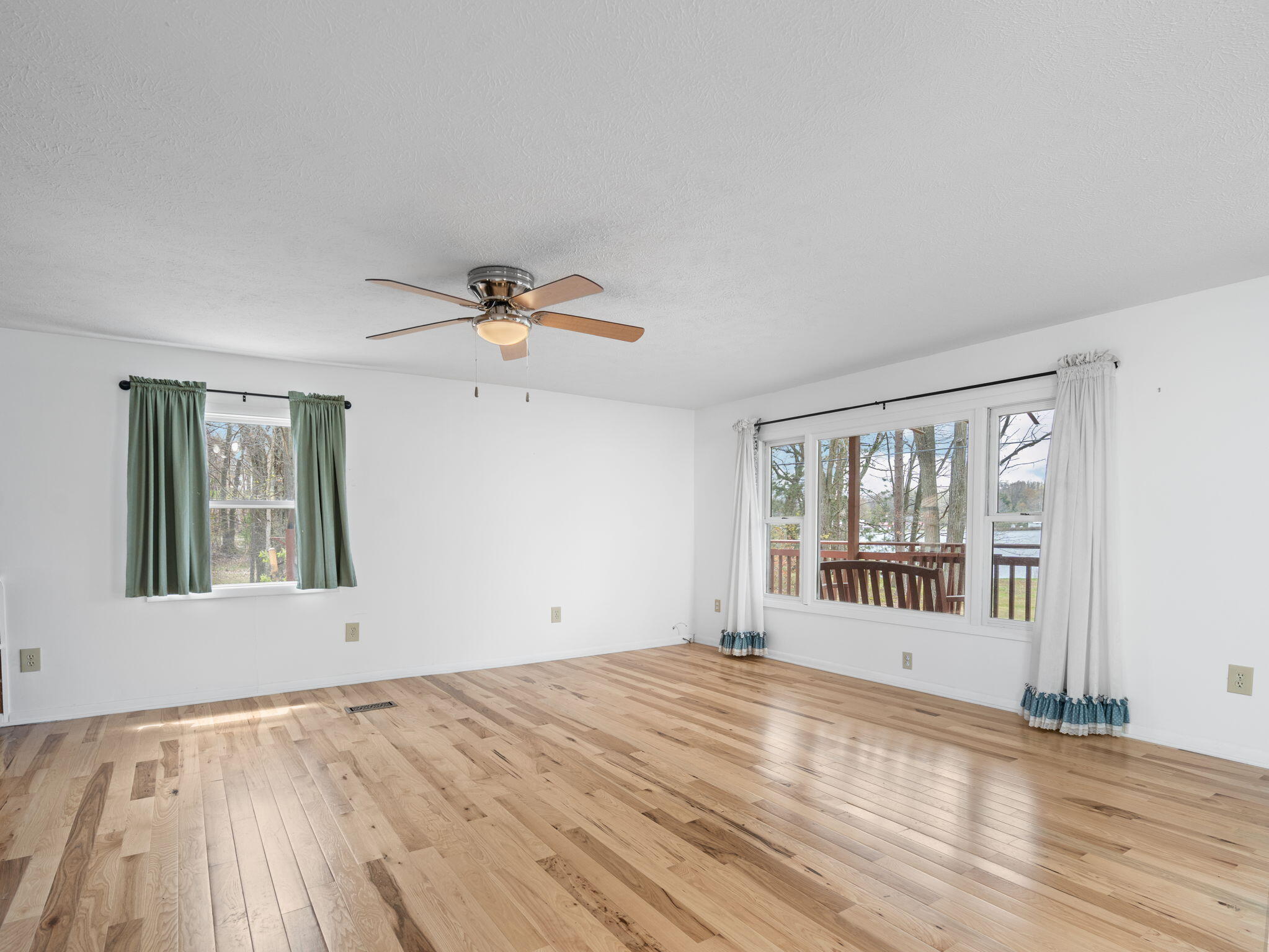 20041 E Chippewa Lake Drive