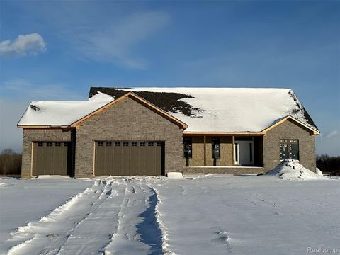 3815 Howland Road Almont Township MI 48003