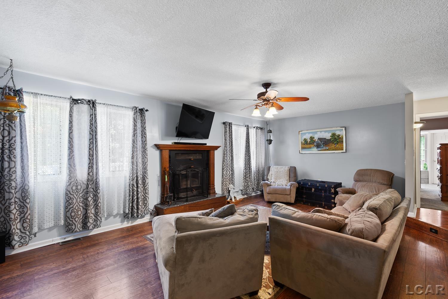 15858 Lelah Lane