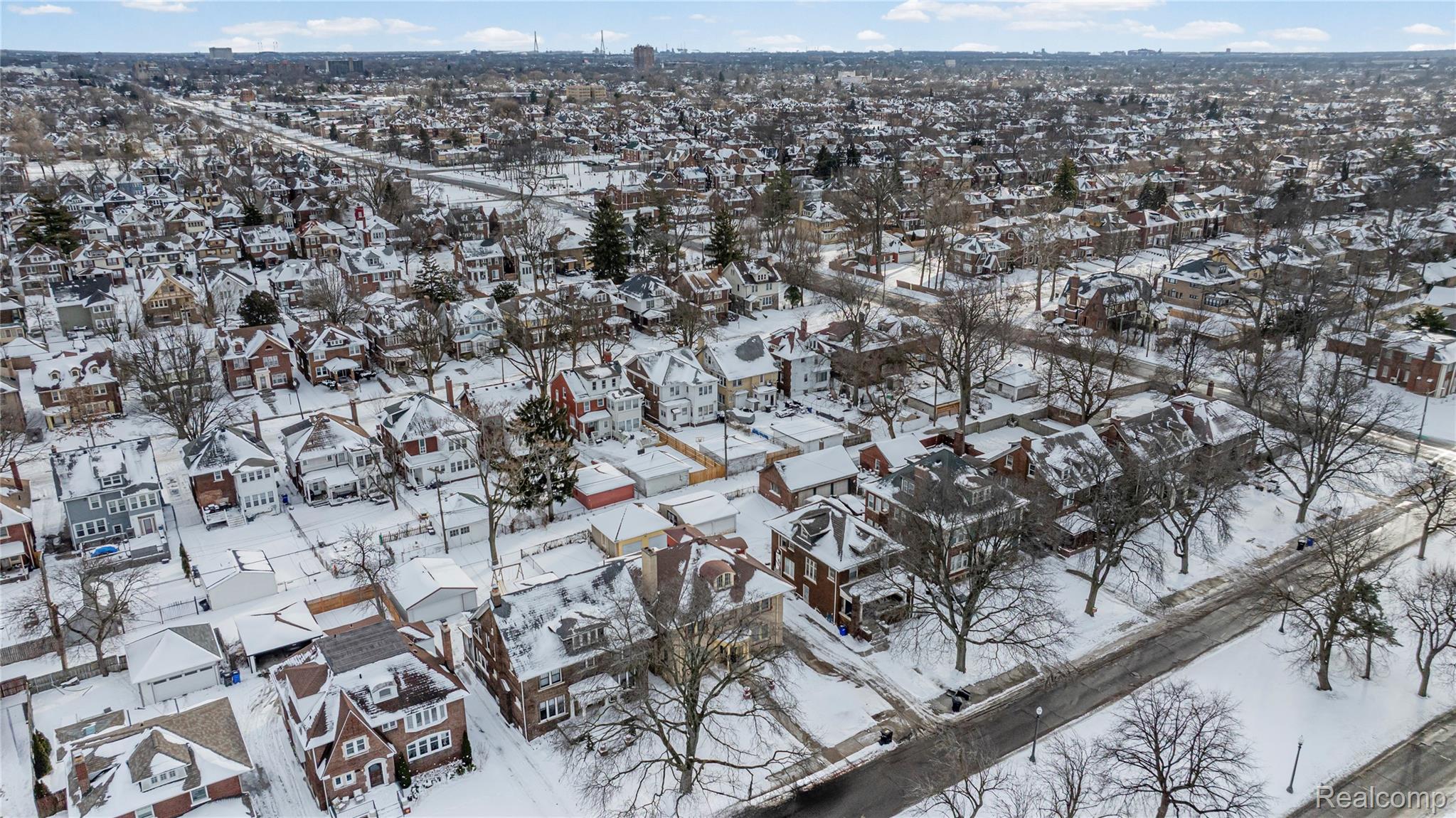 1695 Chicago Boulevard