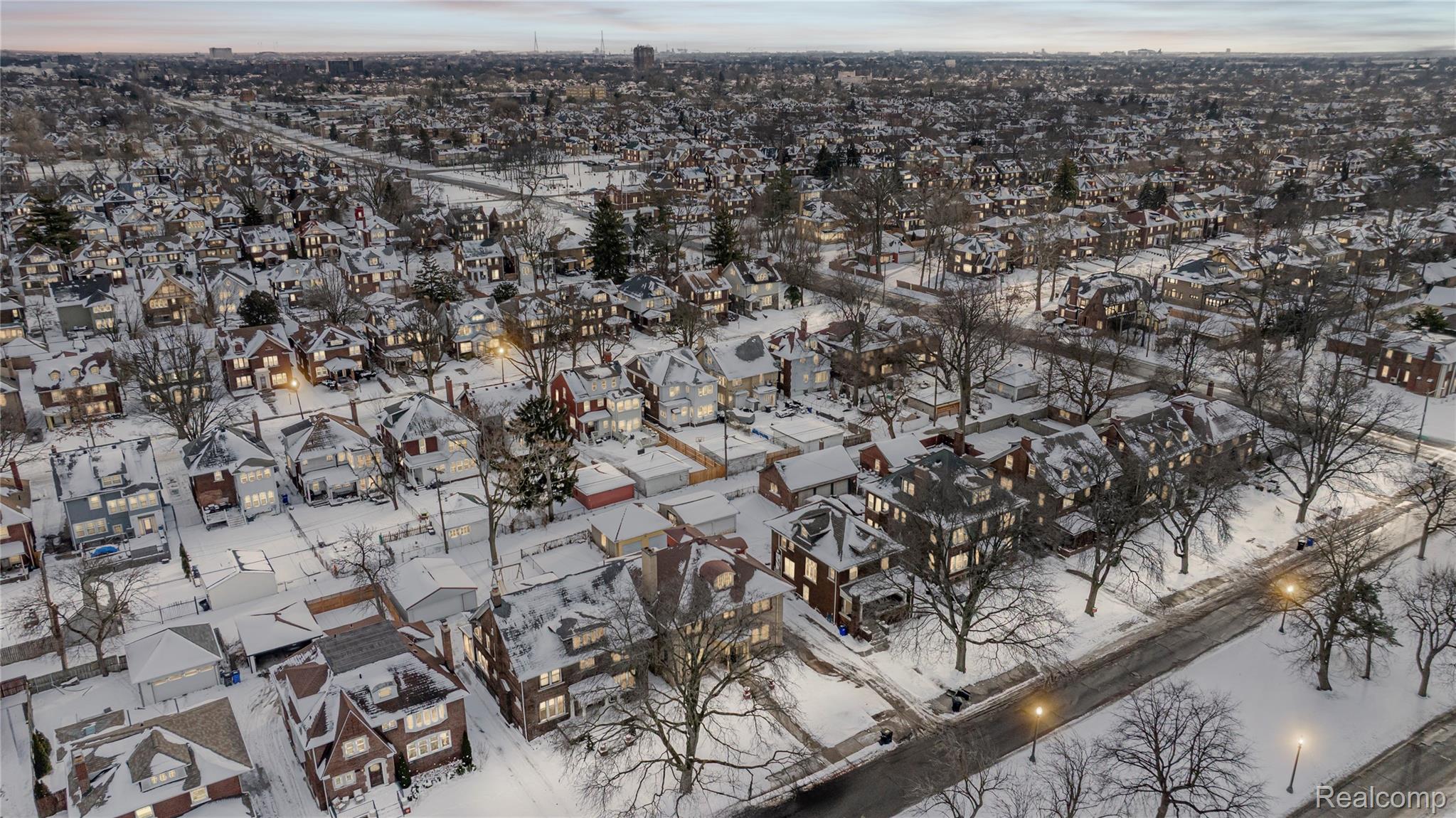 1695 Chicago Boulevard