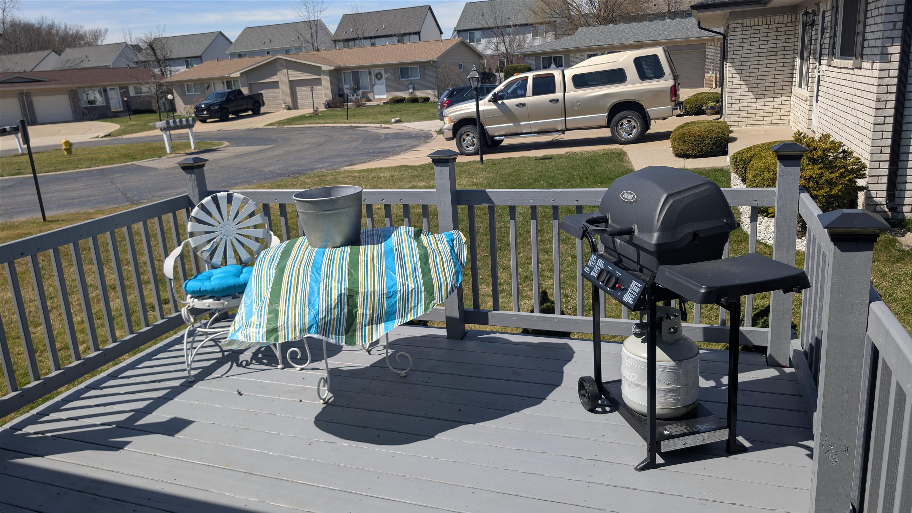 47475 Lizabeth Drive