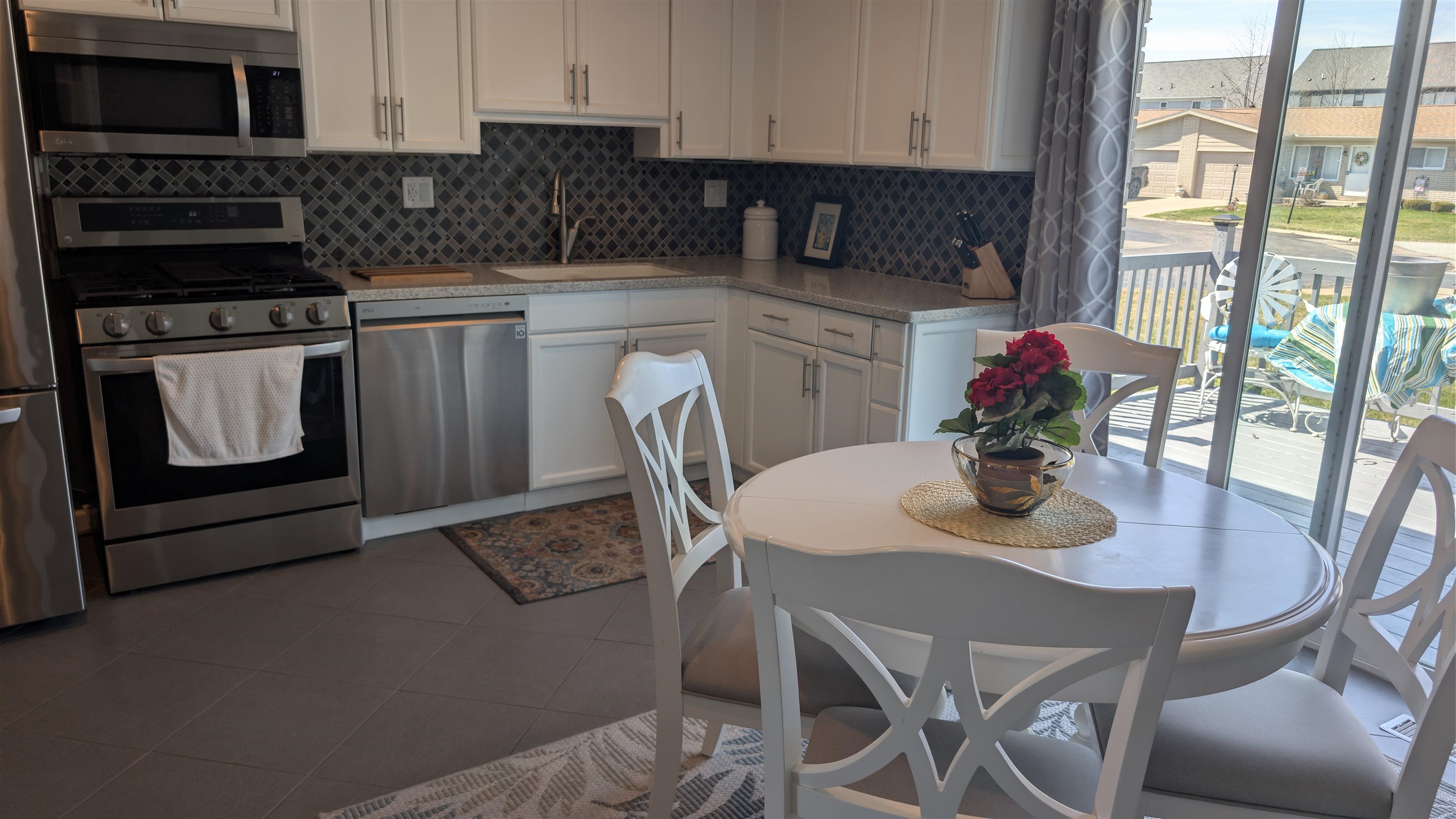 47475 Lizabeth Drive