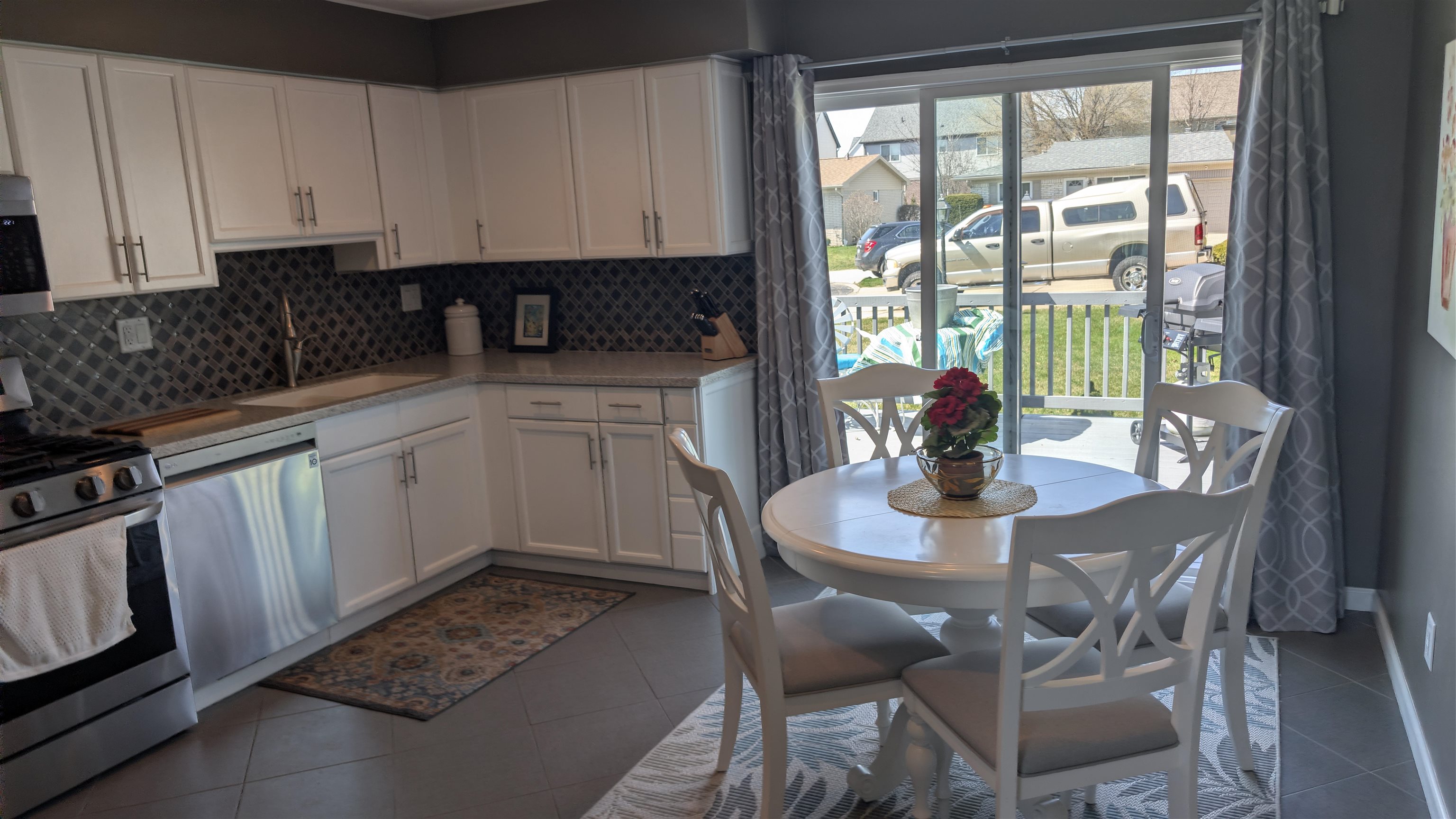 47475 Lizabeth Drive