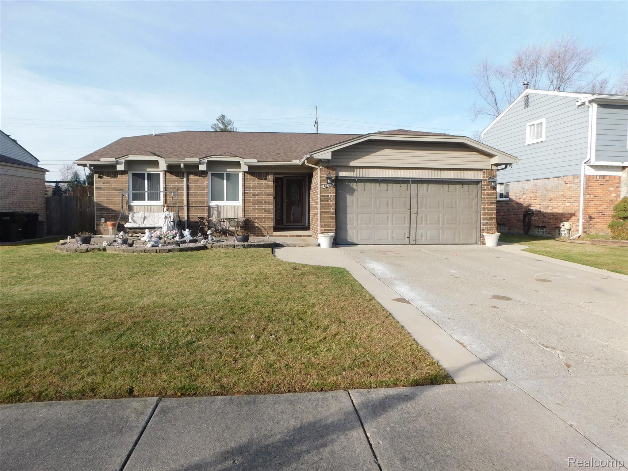 38223 Forsdale Drive