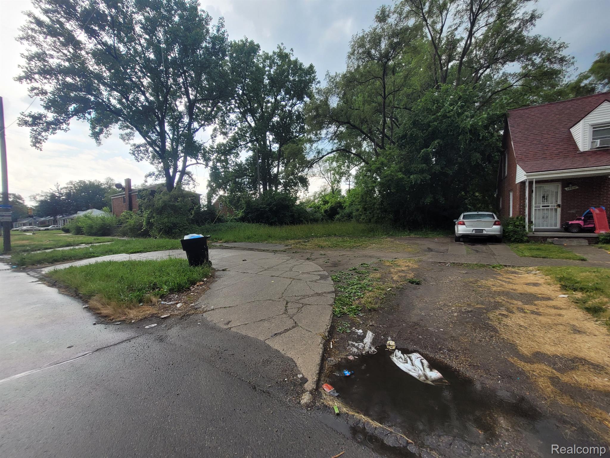 19925 SCHAEFER Highway