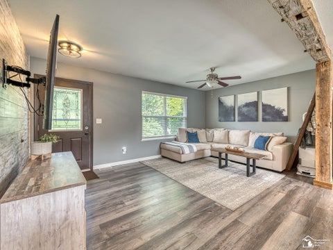 Tiny photo for 4611 N 3rd Street, Luna Pier City, MI 48157 (MLS # 57050220223)