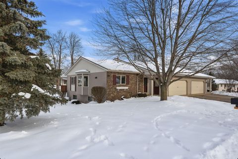 6475 Leisure Creek SE 226 Gaines Charter Township MI 49316