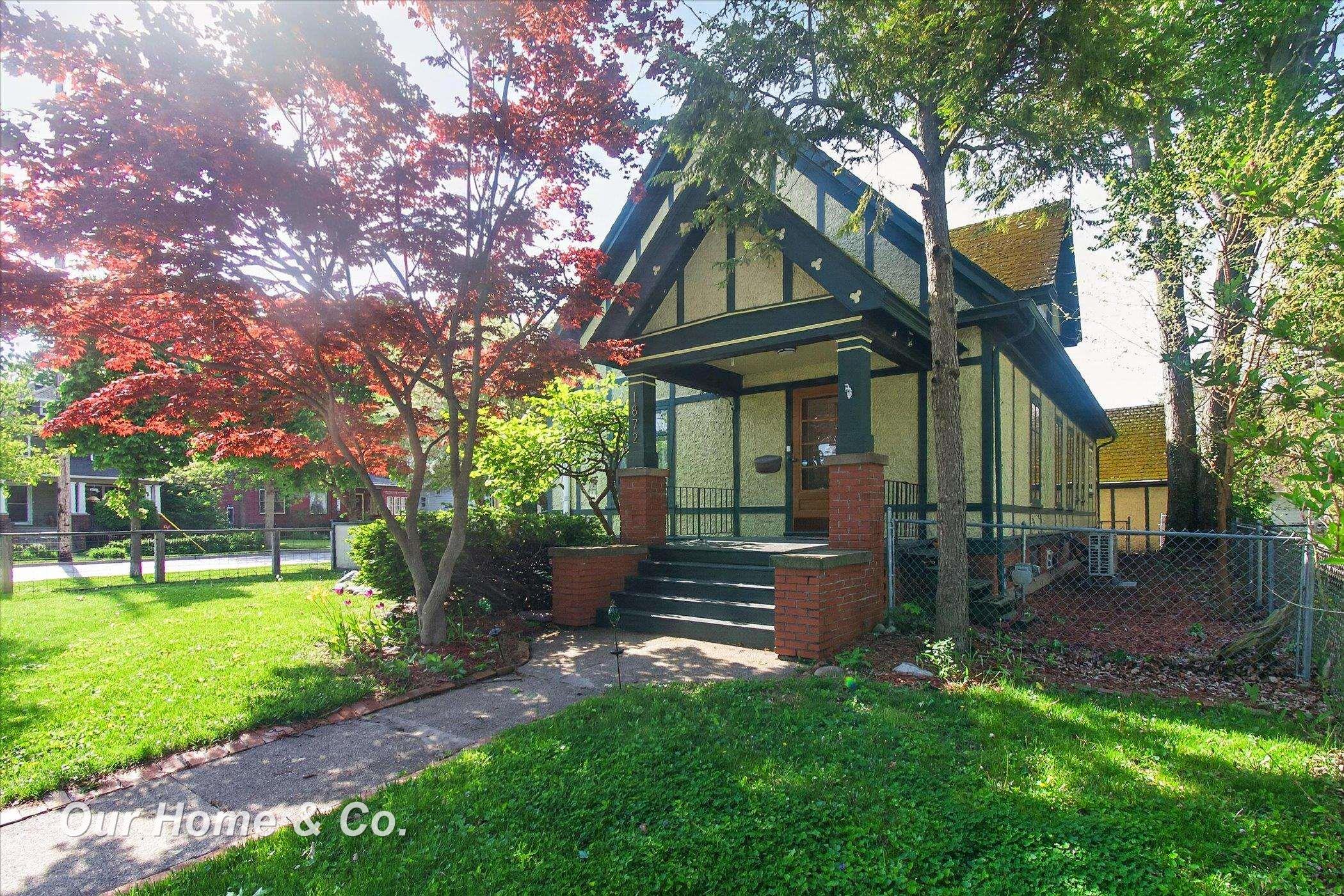 1872 Mckinley Avenue