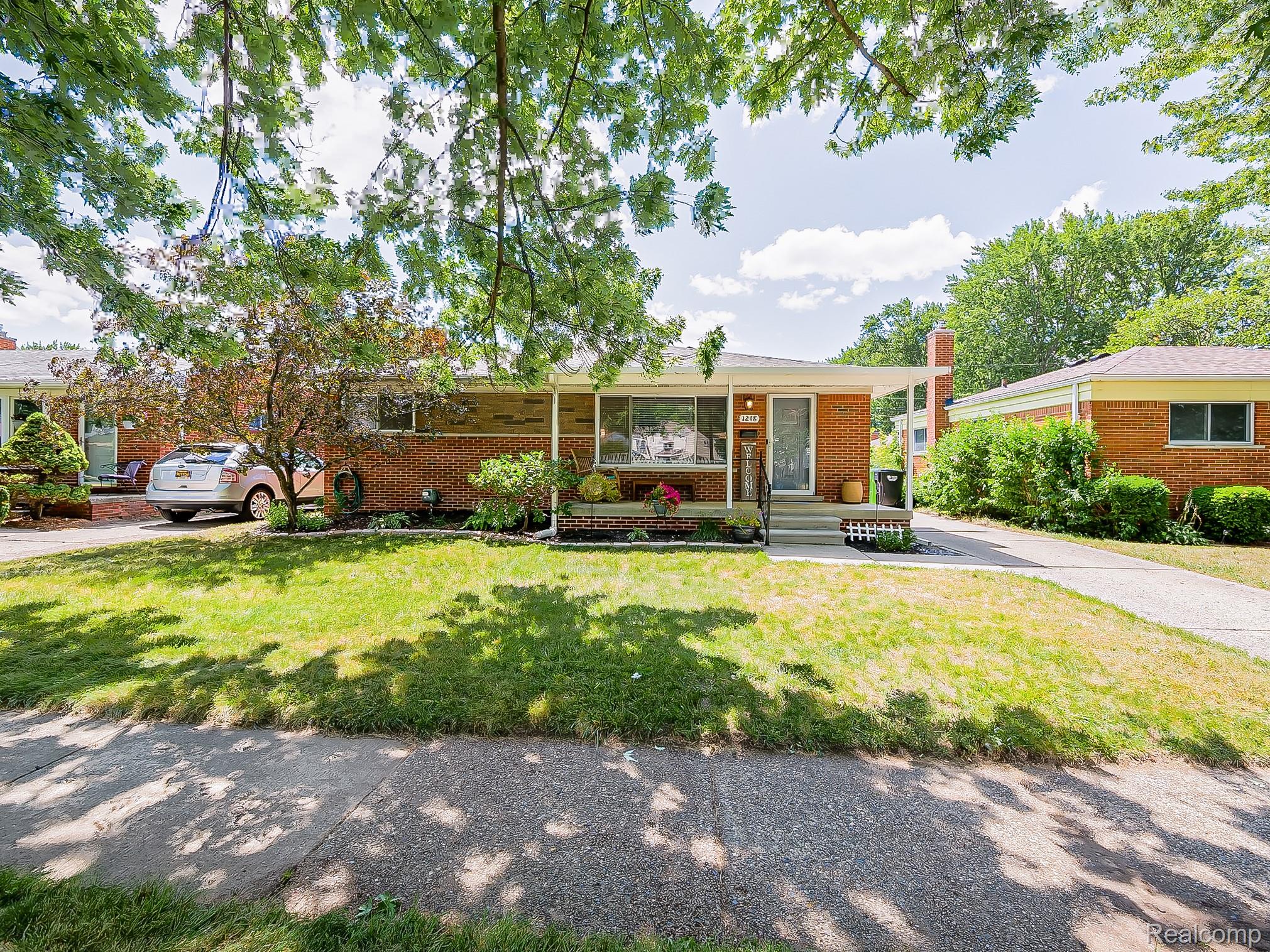 1218 Cynthia Avenue