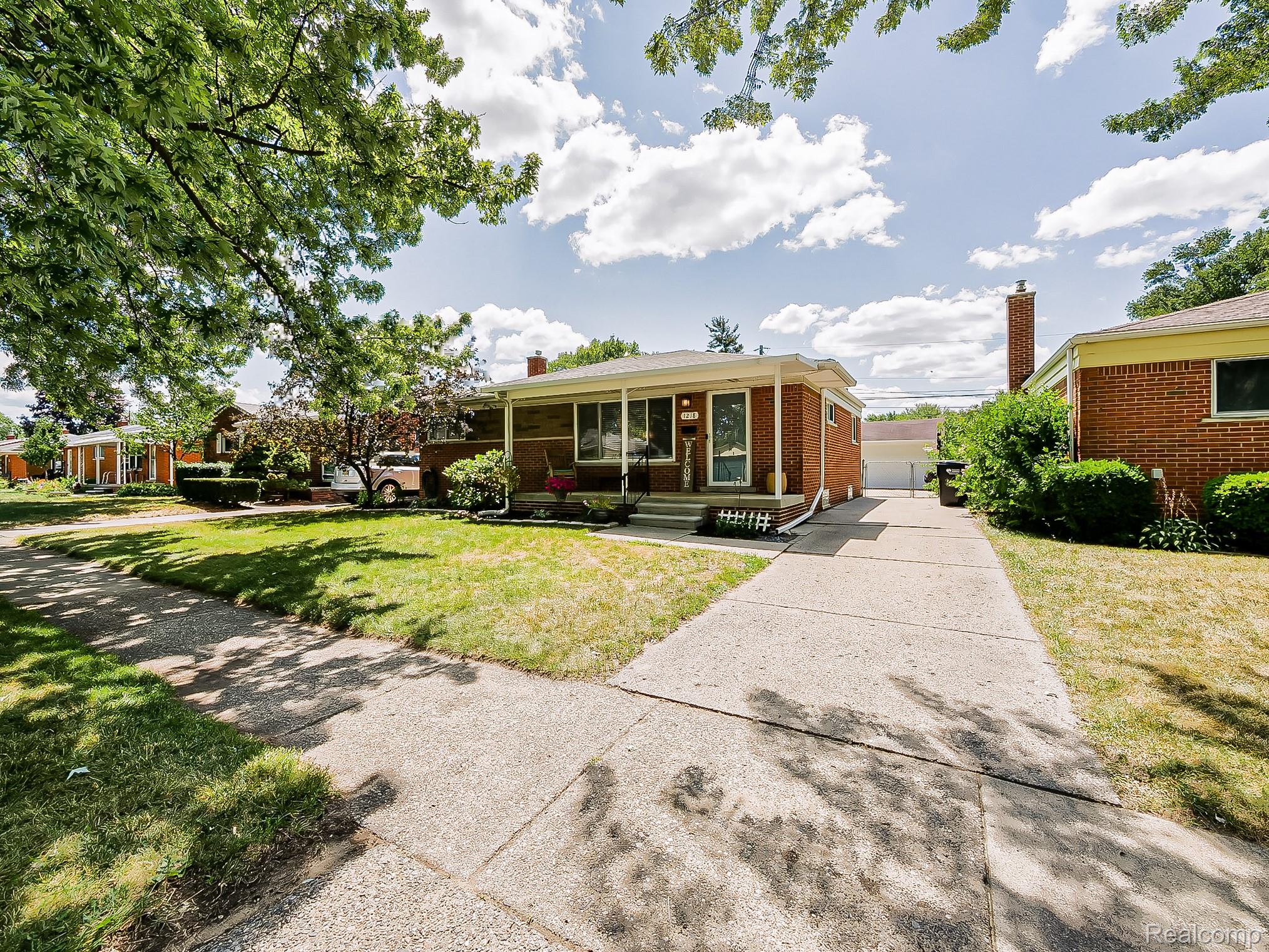 1218 Cynthia Avenue