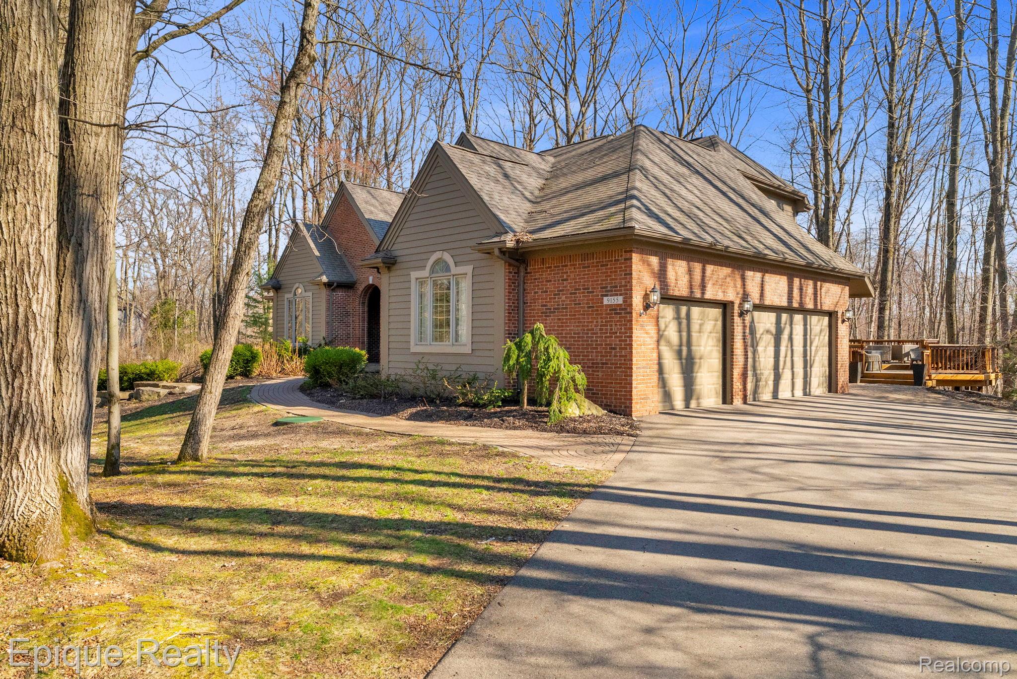 9155 Kelly Lake Drive