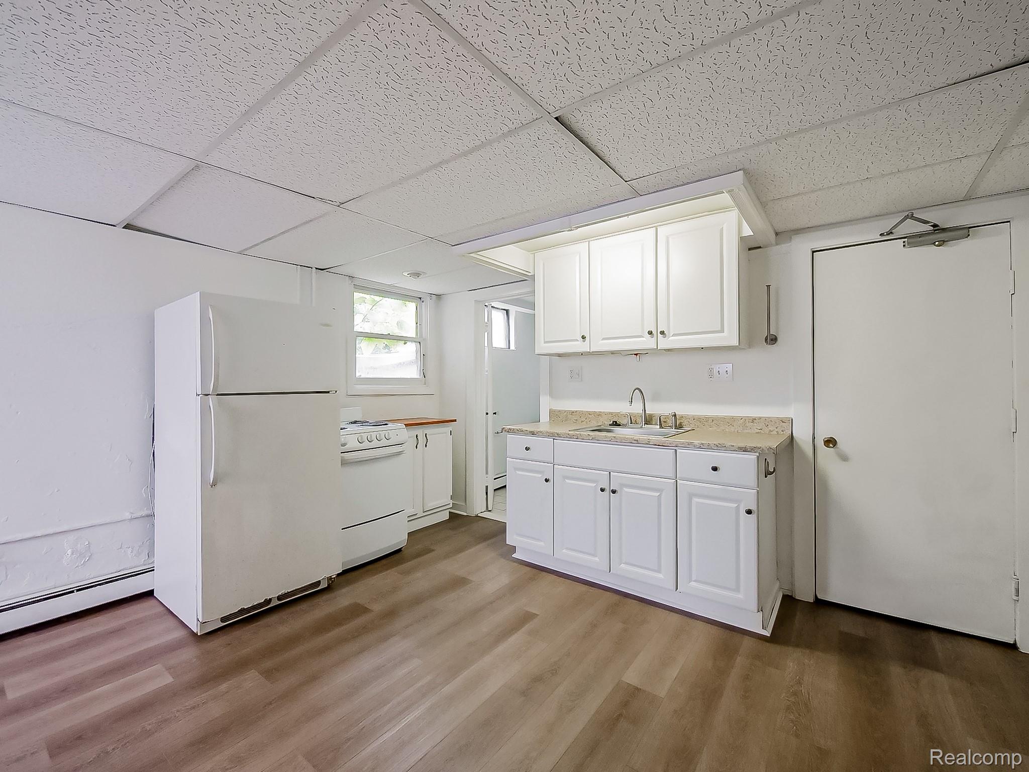 1809 Jackson Avenue 2