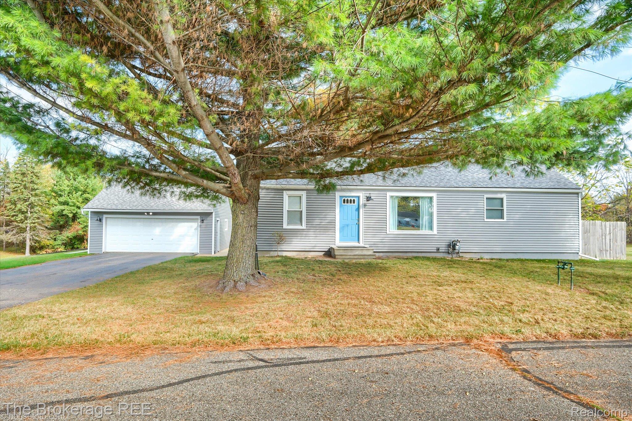 2061 E Grand Blanc Road