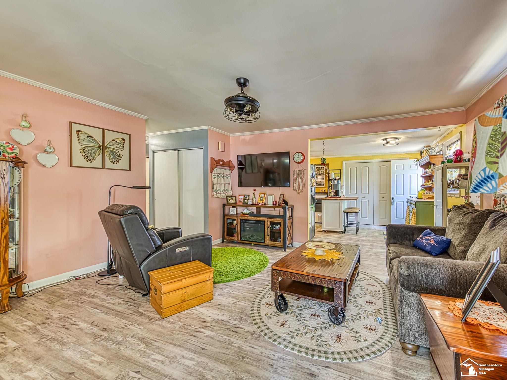 936 Jefferson Court