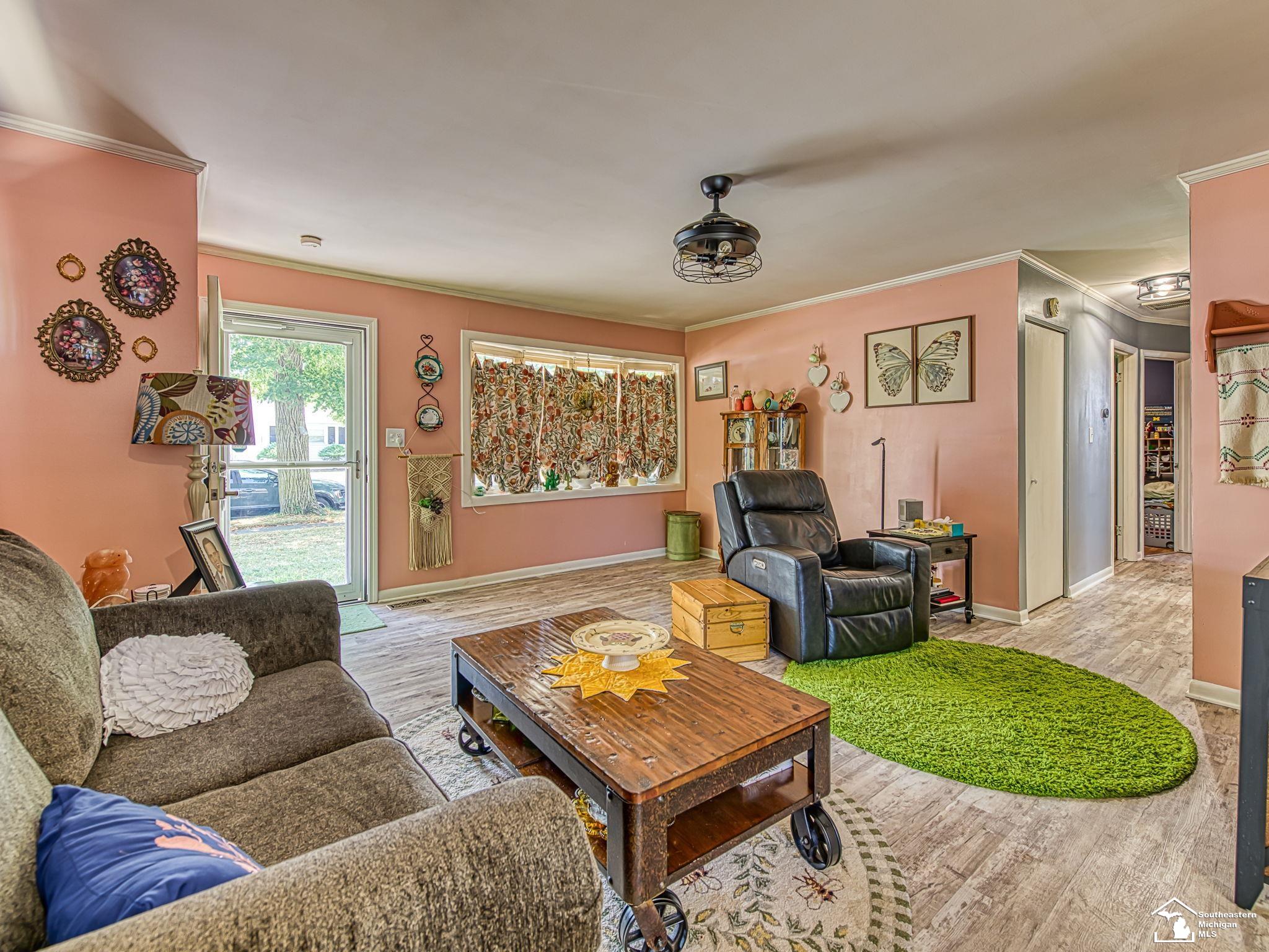 936 Jefferson Court