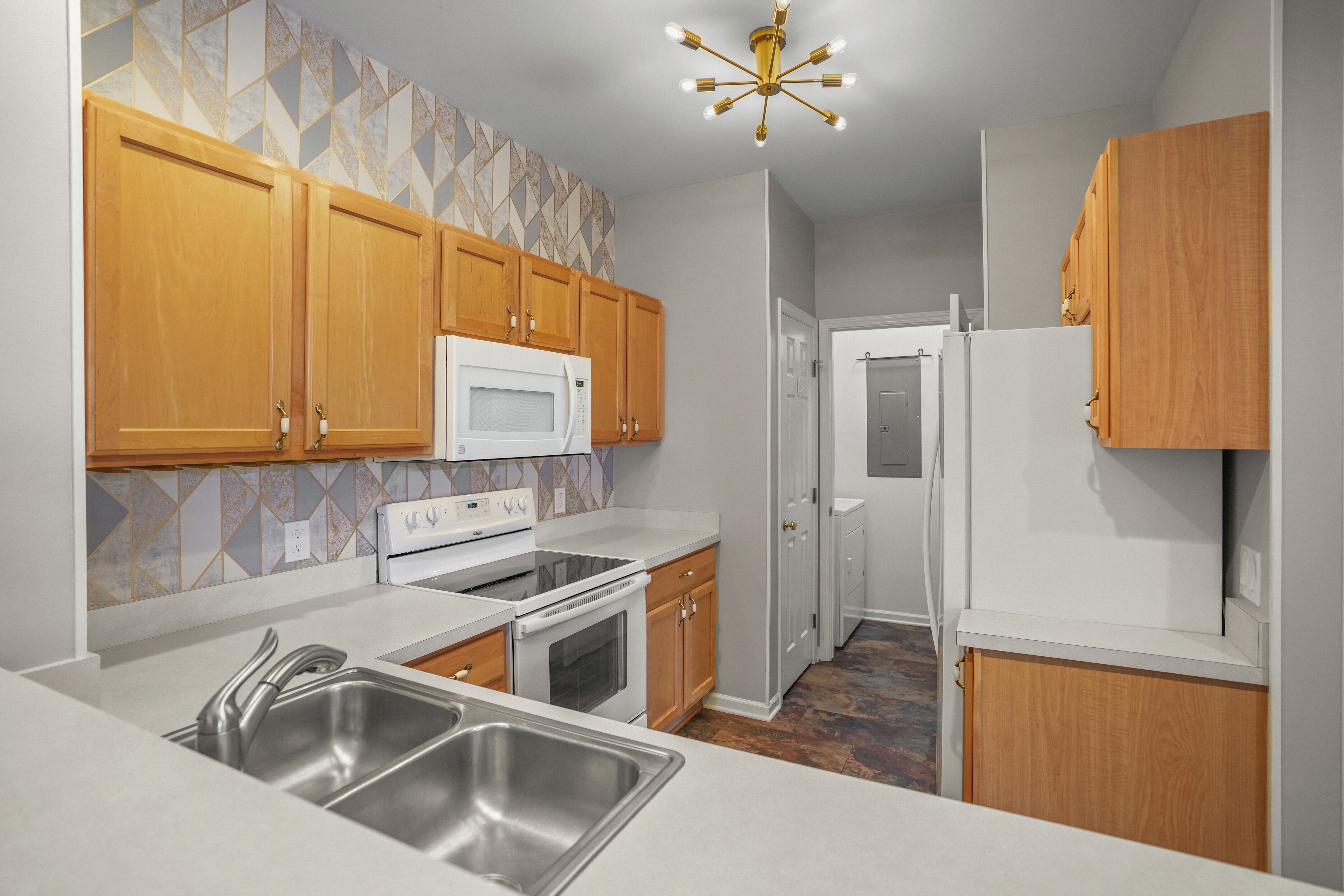 10025 Sunrise Drive