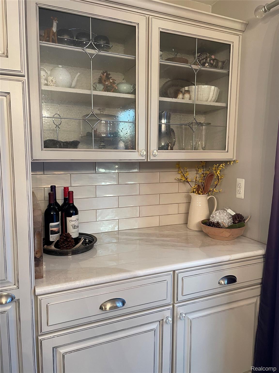 27211 Hickory Street